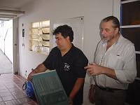  Tabajara carregando seu novo brinquedo pro carro. Um Tektronics TM504